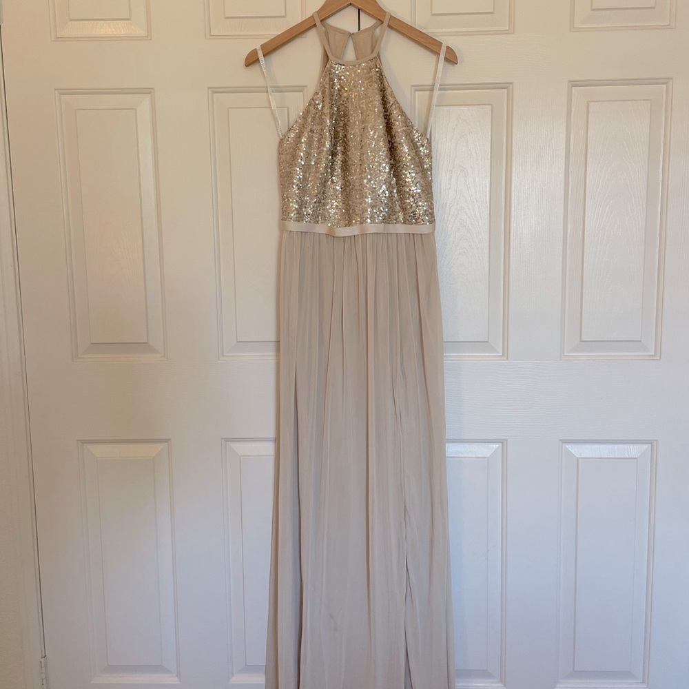 Beautiful bridesmaid dress. Champagne.